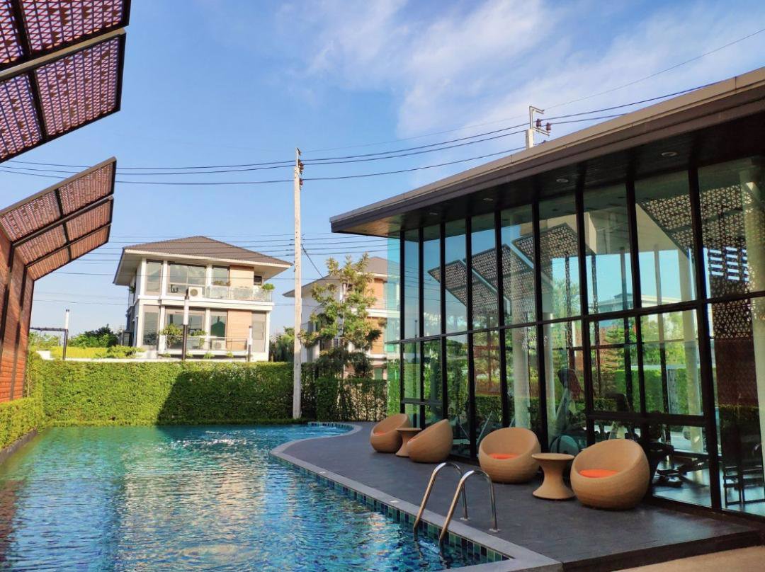 kr-129-ให้เช่าทาวน์โฮม-3-ชั้น-โครงการศุภาลัย-เอสเซ้นส์-ลาดพร้าว-107-ย่านลาดพร้าว