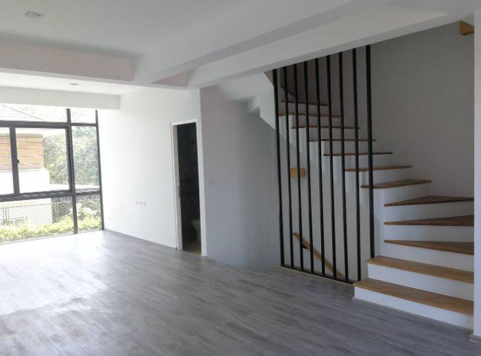 kr-135-ให้เช่าทาวน์โฮมหรู-4-ชั้น-โครงการลอฟท์-เลนด์-ลาซาล-สุขุมวิท105-บ้านใหม่-ไม่เคยเข้าอยู่-ทำเล