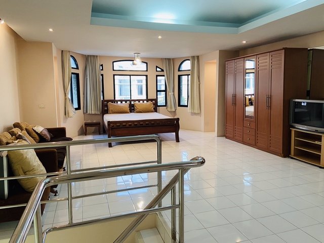 kr-143-ให้เช่าทาวน์เฮ้าส์-4-ชั้น-หมู่บ้านชิชาคาสเซิล-สุขุมวิท-31-พื้นที่ใช้สอย-420-ตรม