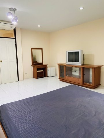 kr-143-ให้เช่าทาวน์เฮ้าส์-4-ชั้น-หมู่บ้านชิชาคาสเซิล-สุขุมวิท-31-พื้นที่ใช้สอย-420-ตรม