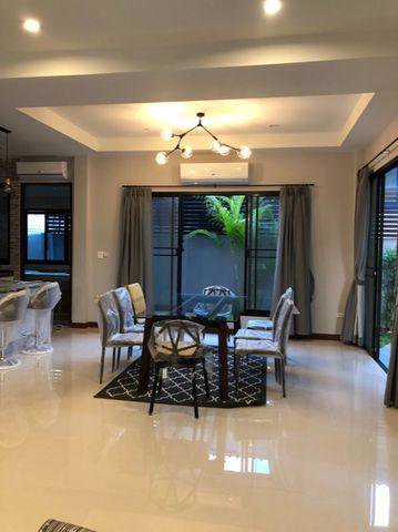 kr-148-ให้เช่าบ้านเดี่ยว-2-ชั้น-พร้อมสระว่ายน้ำ-ซอยปรีดี-14-แขวงพระโขนงเหนือ