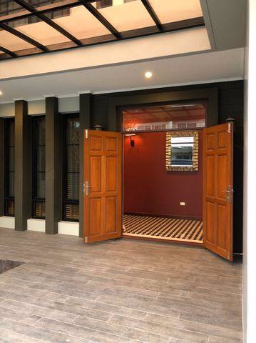 kr-148-ให้เช่าบ้านเดี่ยว-2-ชั้น-พร้อมสระว่ายน้ำ-ซอยปรีดี-14-แขวงพระโขนงเหนือ