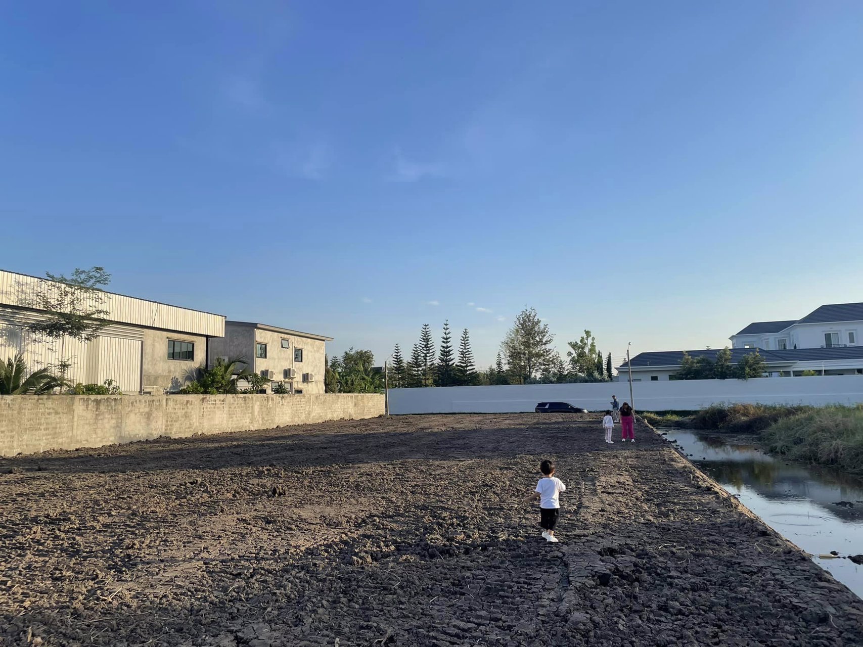 owner-post-ขายที่ดินสำหรับสร้างบ้านหรู