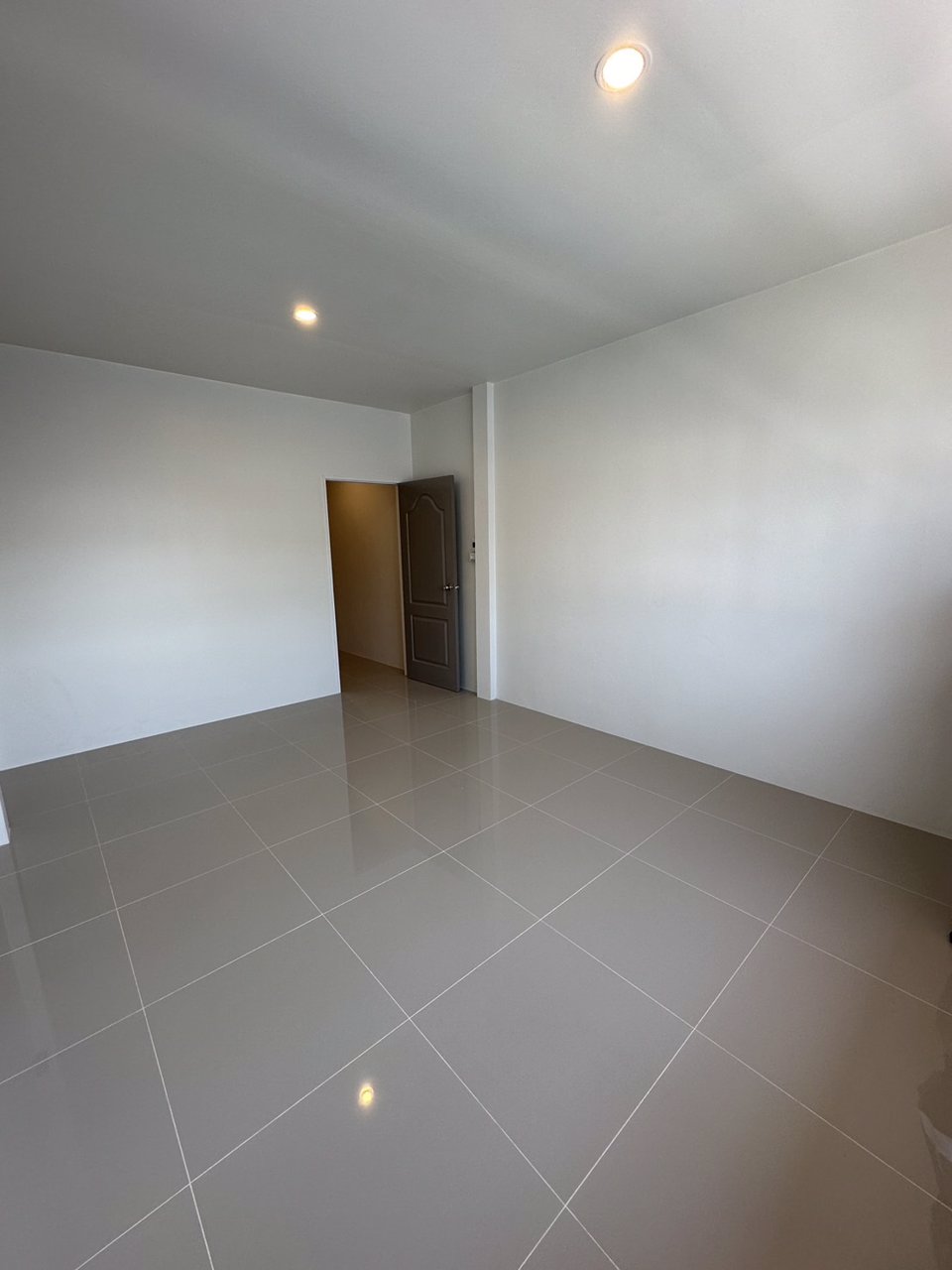 ทาวน์โฮม-2-ชั้น-รีโนเวทสไตล์-minimal-cozy-เจ้าของขายเอง