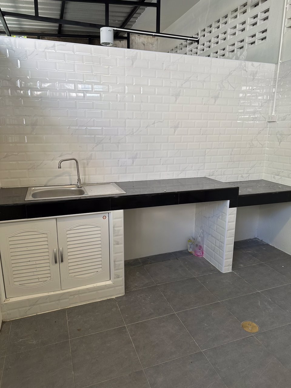 ทาวน์โฮม-2-ชั้น-รีโนเวทสไตล์-minimal-cozy-เจ้าของขายเอง