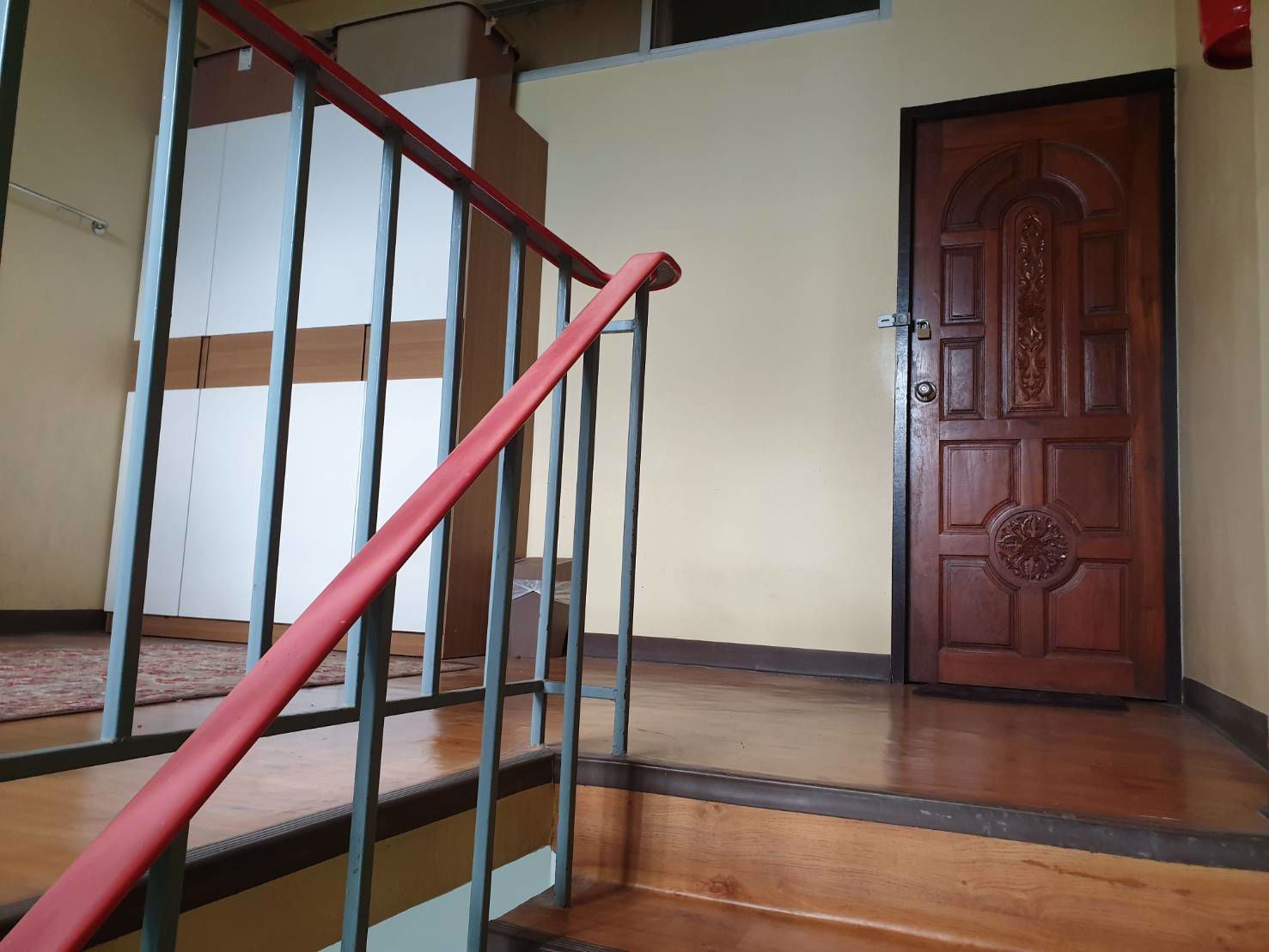 ขายตึก4ชั้นครึ่ง-พหลโยธิน52-ตรงข้ามวิทยาลัยนอร์ทกรุงเทพ