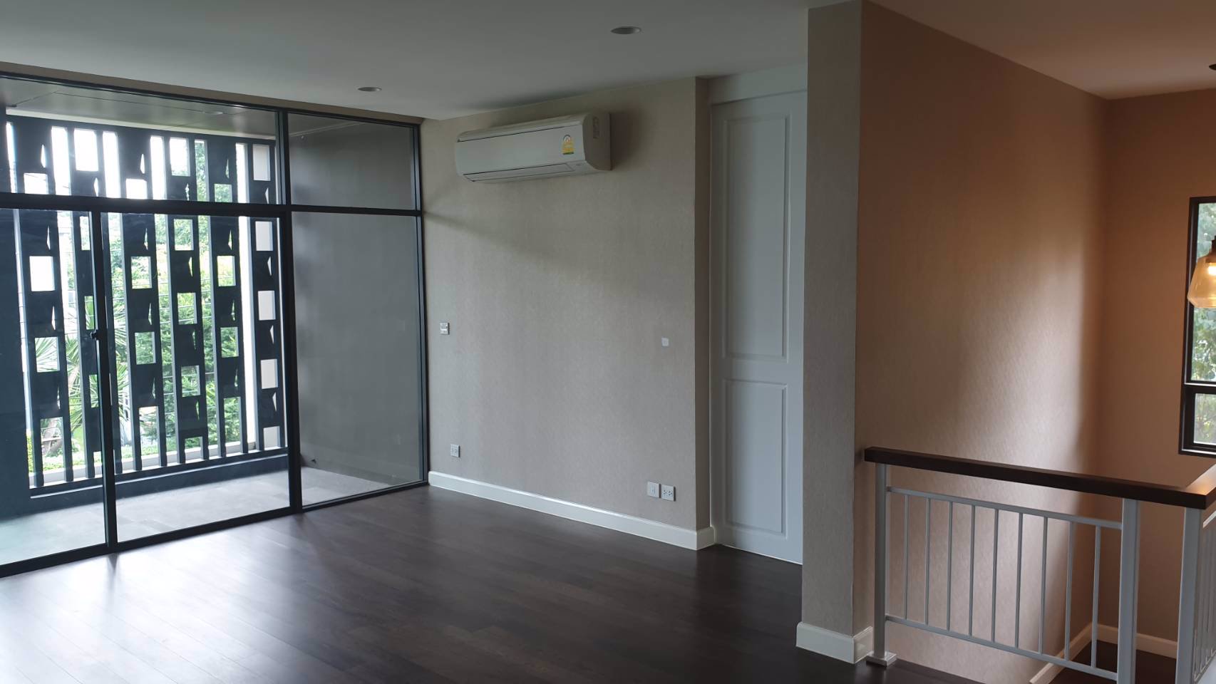 ขายบ้านเศรษฐสิริ-พัฒนาการ-บ้านหัวมุม-123-ตรว-5นอน5น้ำ