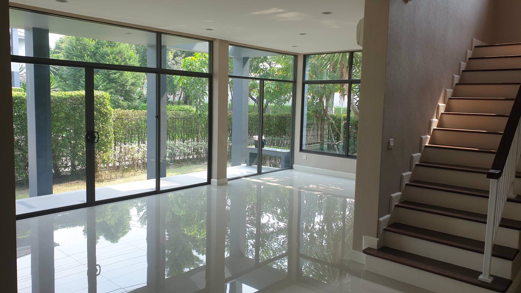 ขายบ้านเศรษฐสิริ-พัฒนาการ-บ้านหัวมุม-123-ตรว-5นอน5น้ำ