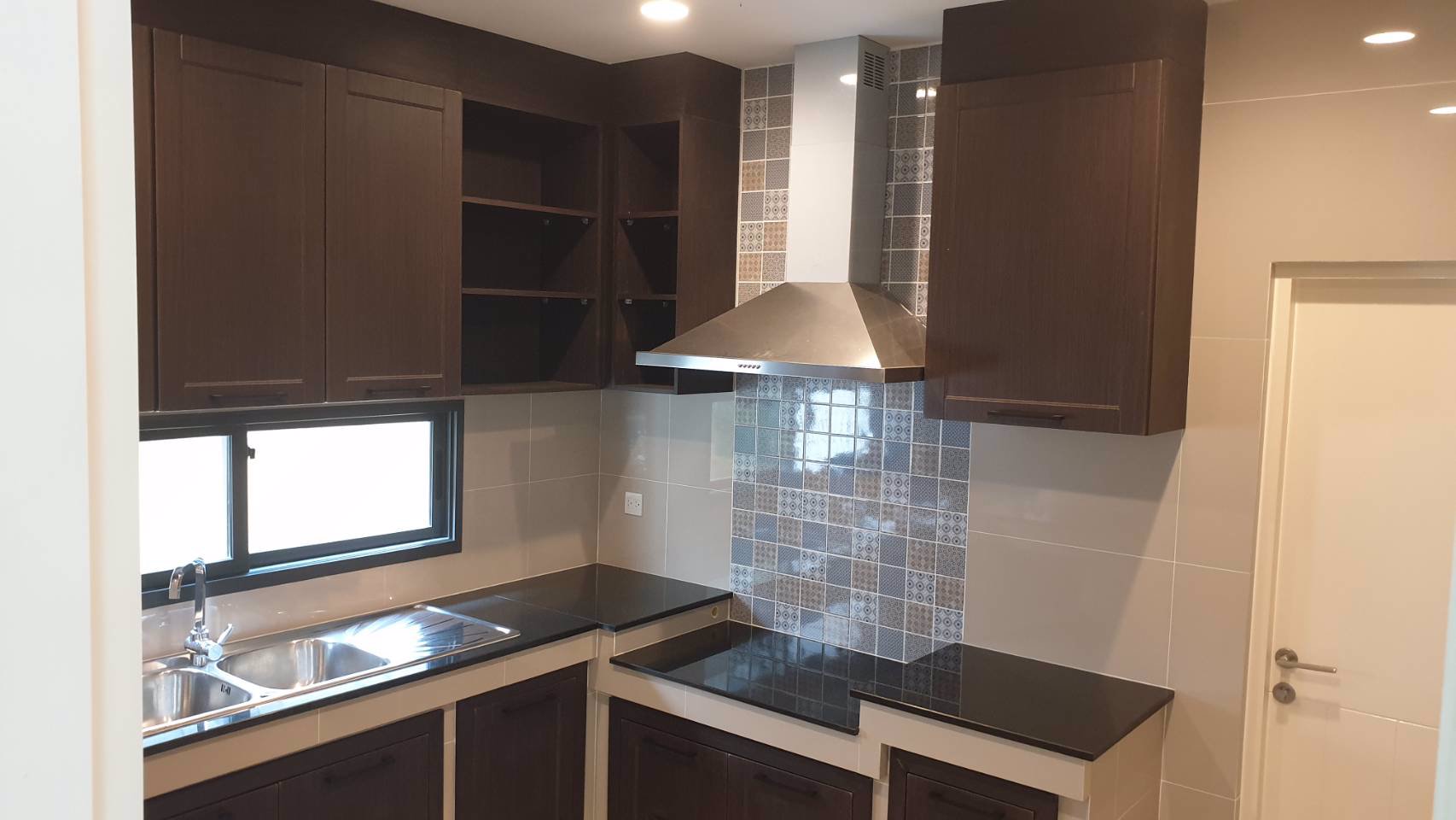 ขายบ้านเศรษฐสิริ-พัฒนาการ-บ้านหัวมุม-123-ตรว-5นอน5น้ำ