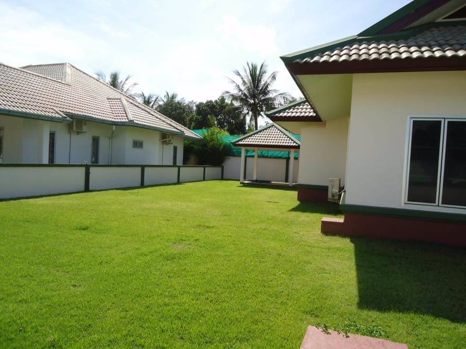 ขายโครงการหมู่บ้านเดี่ยวสุดหรู-european-thai-house-ทั้งหมด-8-หลัง