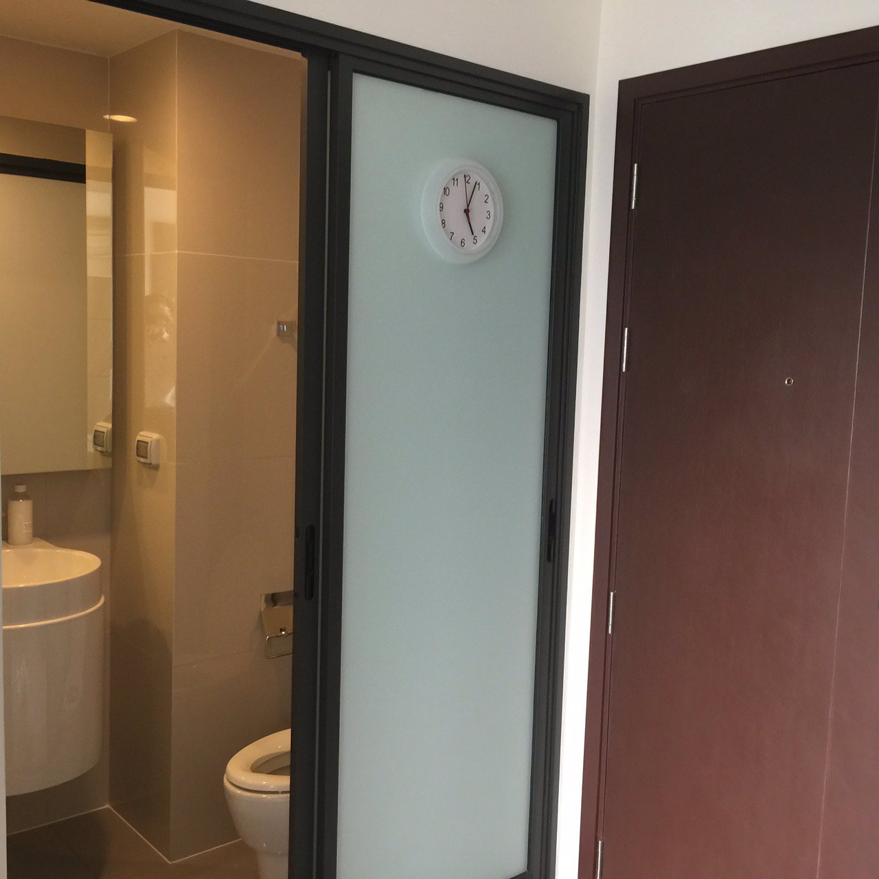 ขาย-ให้เช่า-คอนโด-rhythm-asoke-1-ชั้น-25