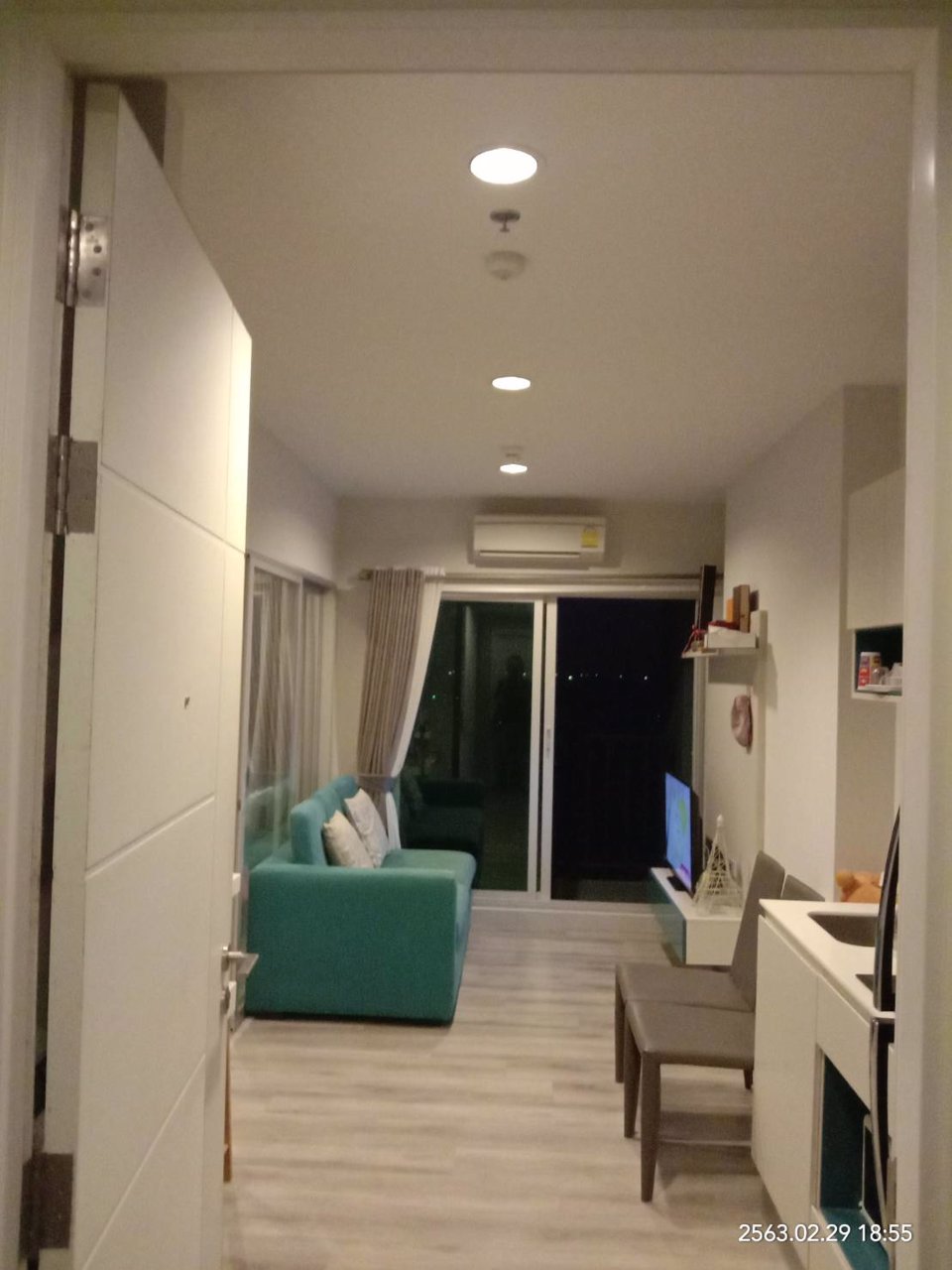 ขายคอนโดเซ็นทริคซี-พัทยากลางสาย-2-ตึกa-ชั้น-33