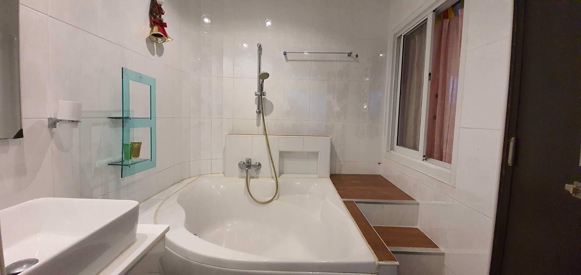 ให้เช่าคอนโด-ds-tower1-sukhumvit-33-ชั้น21-ขนาด-250ตรม