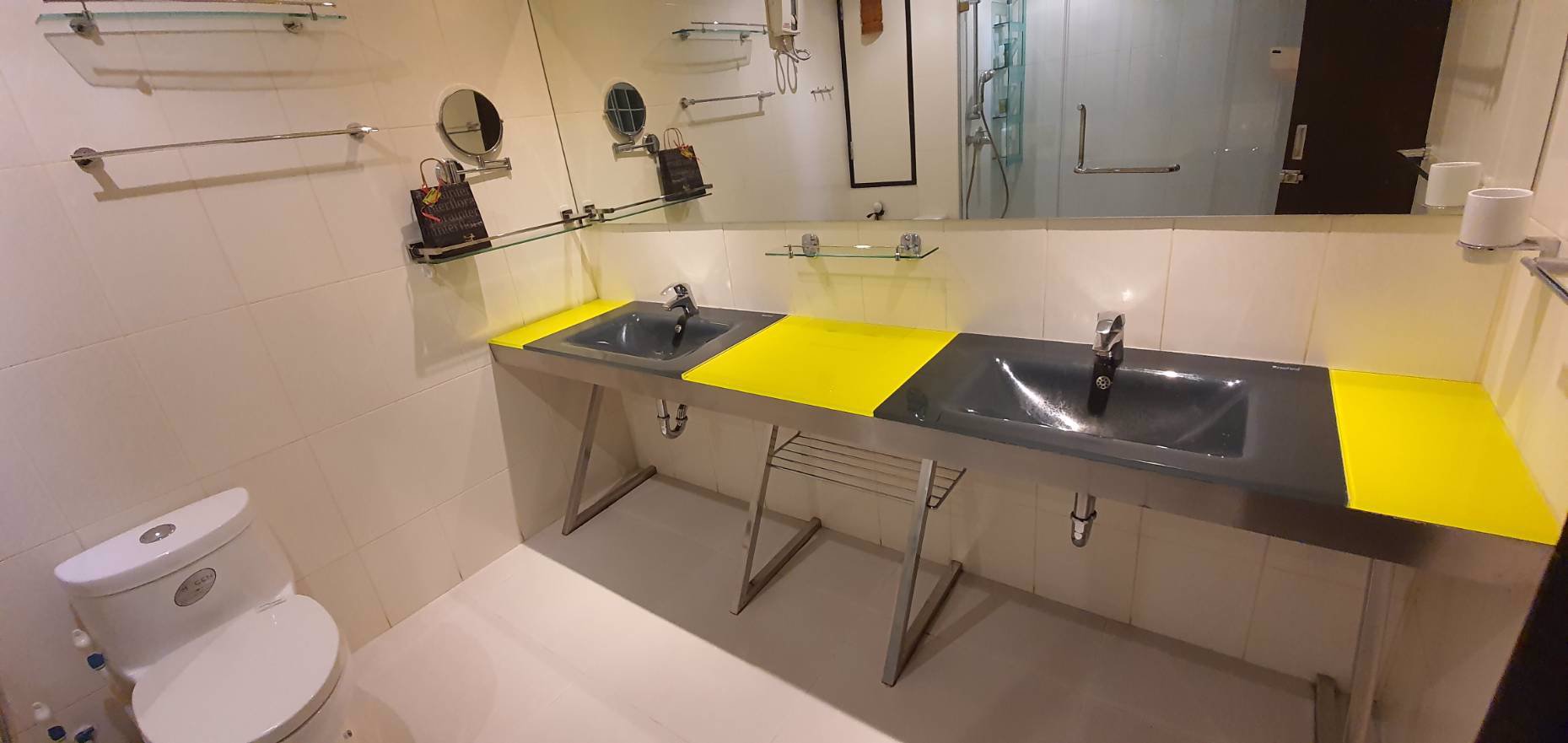 ให้เช่าคอนโด-ds-tower1-sukhumvit-33-ชั้น21-ขนาด-250ตรม