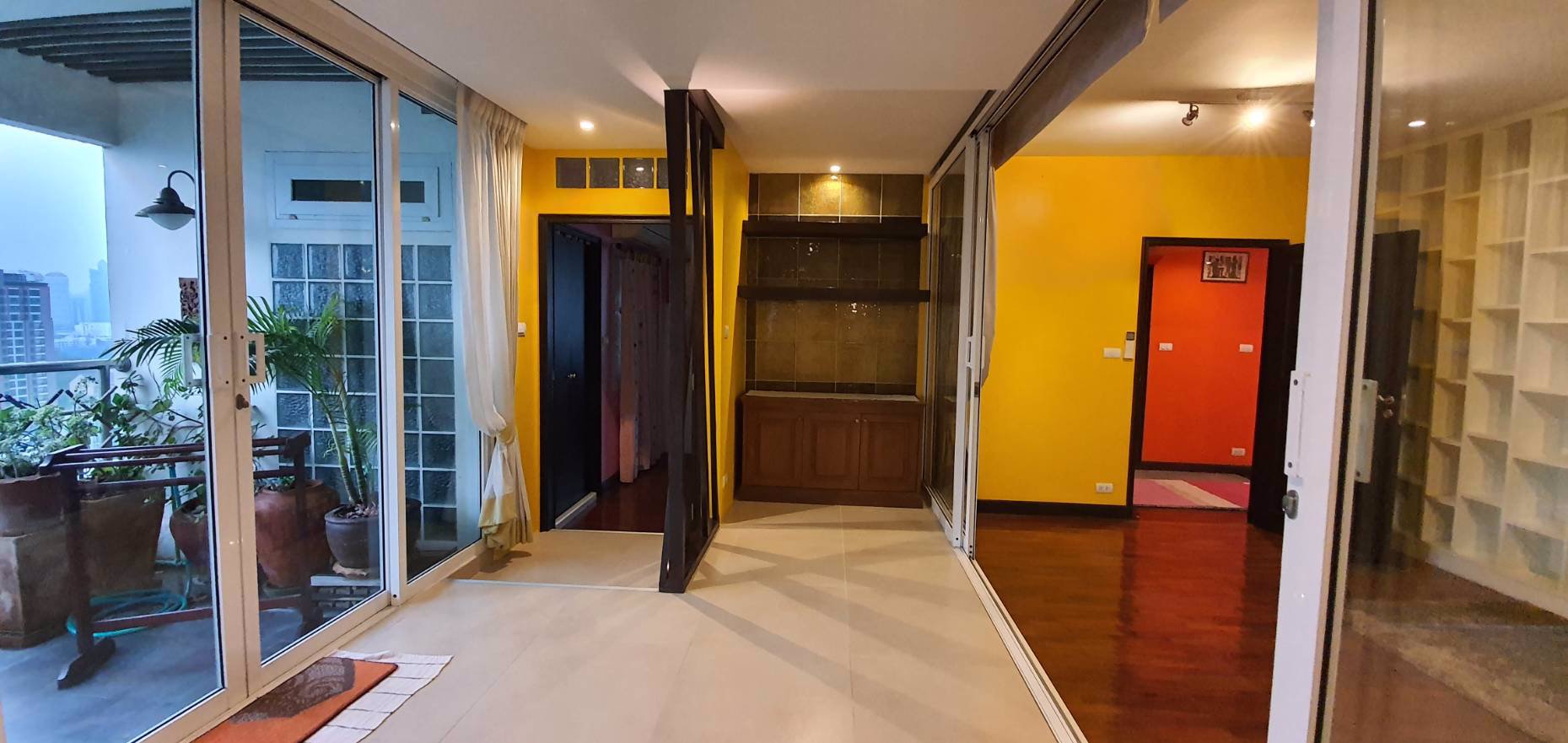 ให้เช่าคอนโด-ds-tower1-sukhumvit-33-ชั้น21-ขนาด-250ตรม