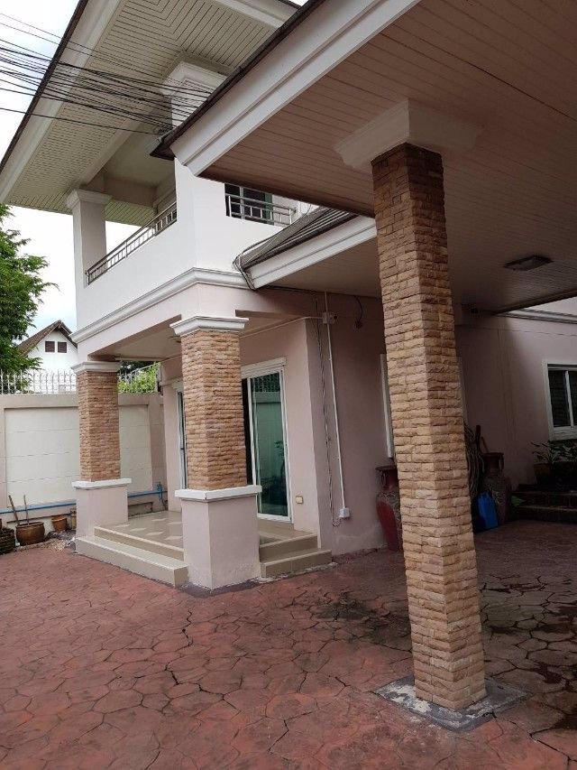 ขายบ้านเดี่ยว-3ชั้น-850-ตรม-ซอยรามคำแหง118