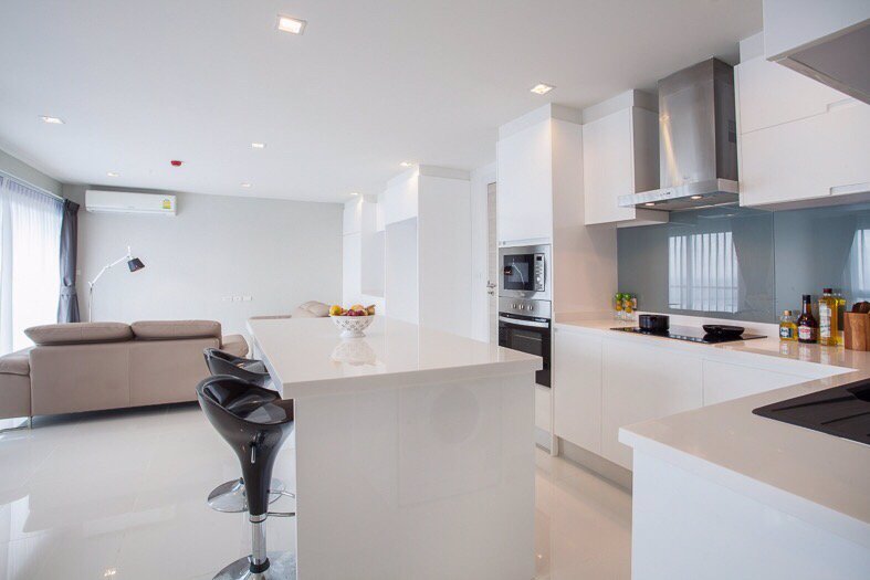 ขายคอนโด-ลองบีชคอนโดมิเนียม-หาดบ้านอำเภอ-85ตรม-2นอน2น้ำ