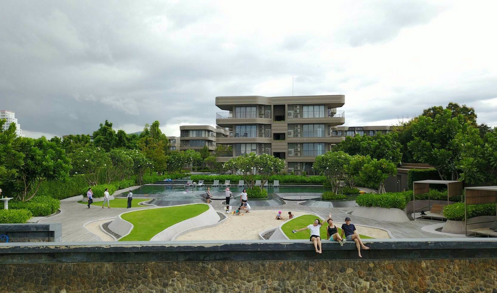 ขายคอนโด-บ้านแสนงาม-หัวหิน-768-ตารางเมตร-2-นอน-2-น้ำ-ติดทะเล