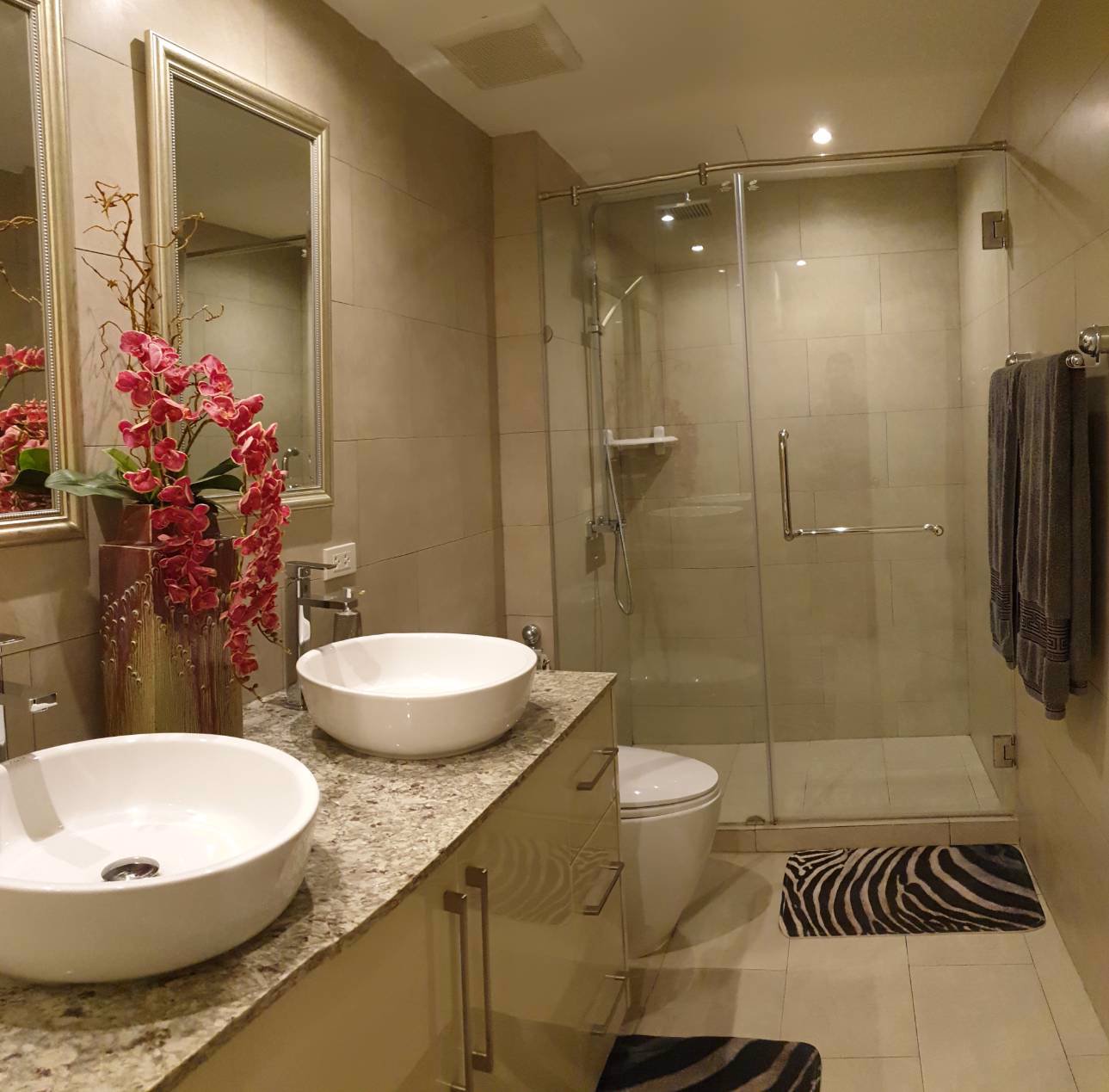 ขายคอนโด-การ์เด้น-คลิฟ-1-หาดวงศ์อมาตย์-124-ตรม-oceanfront