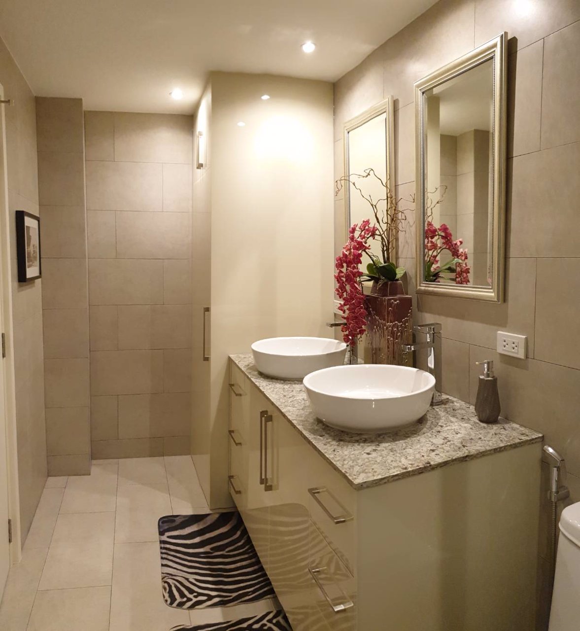 ขายคอนโด-การ์เด้น-คลิฟ-1-หาดวงศ์อมาตย์-124-ตรม-oceanfront