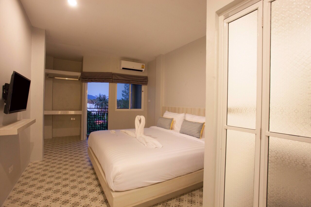 ขายอพาร์ตเมนท์-16-ห้อง-ใกล้หาดราไวย์-ภูเก็ต