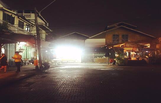 อาคารพาณิชย์-3-ชั้น-ย่านพระนคร-ท่าเตียน-ใกล้mrtสนามไชย-ใกล้ท่าเตียน-ต้องรีโนเวทเอง-เขตพระนคร