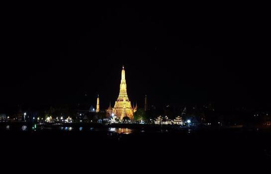 อาคารพาณิชย์-3-ชั้น-ย่านพระนคร-ท่าเตียน-ใกล้mrtสนามไชย-ใกล้ท่าเตียน-ต้องรีโนเวทเอง-เขตพระนคร