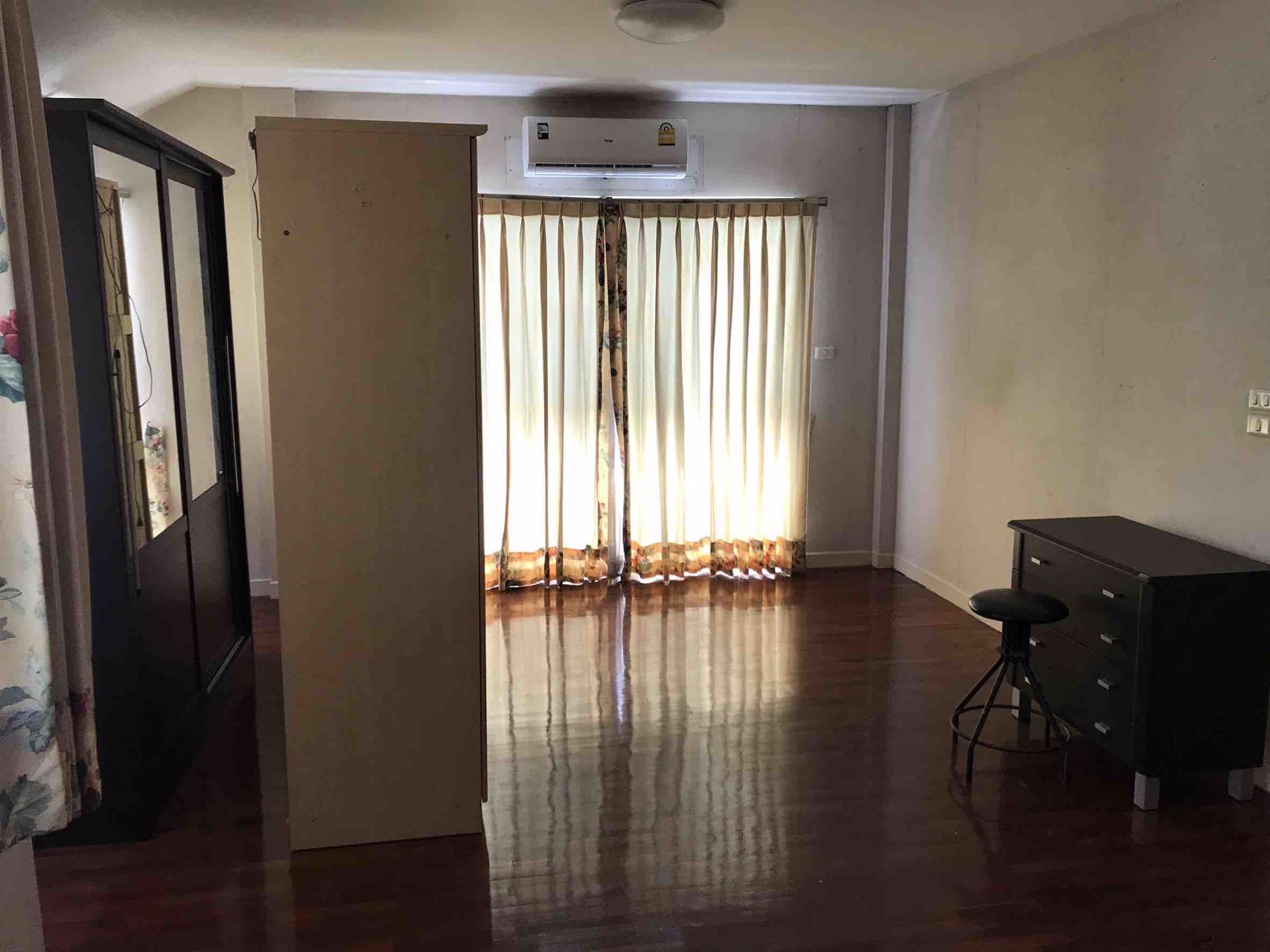 ขายบ้านเดี่ยว-2-ชั้น-หมู่บ้านนันทวัน-ประชาชื่น-ทำเลดี-ใกล้-มธุรกิจบัณฑิต