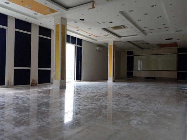 ให้เช่าอาคารสำนักงาน-ติดถนนพระราม-9-ใกล้-mrt-พระราม-9