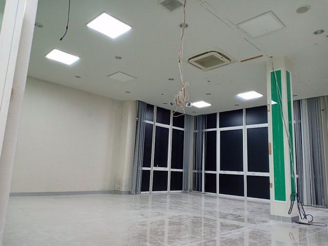 ให้เช่าอาคารสำนักงาน-ติดถนนพระราม-9-ใกล้-mrt-พระราม-9