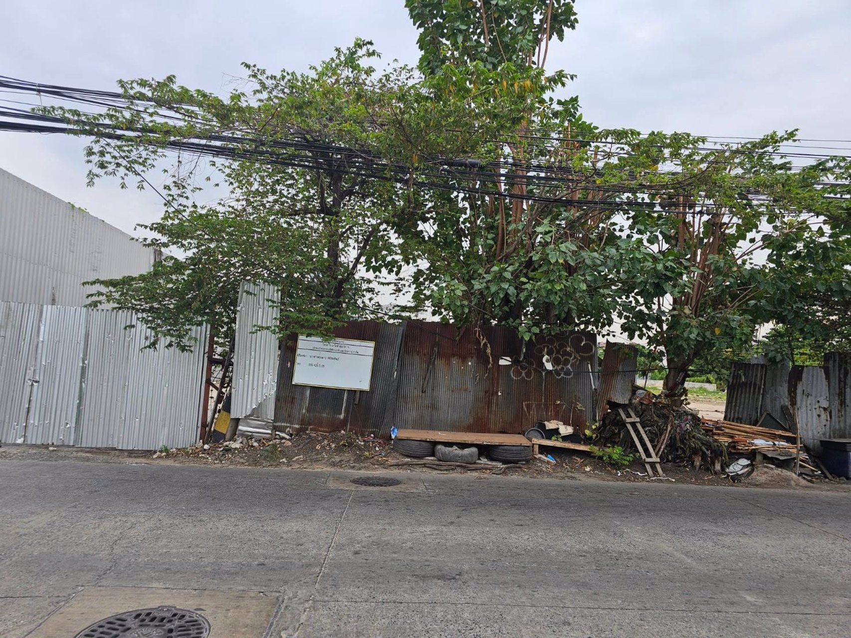 ขายที่ดินเปล่าสุขุมวิท76-ผังเมืองสีแดง