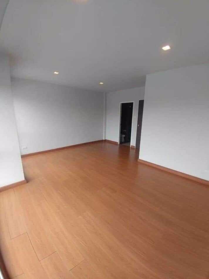 เจ้าของขายเอง-ขาย-ทาวน์โฮม-ดอนเมือง-3-ชั้น-แกรนด์-ไอ-ดีไซน์-วิภาวดี-grand-i-design-vibhavadi-ขายด่วน