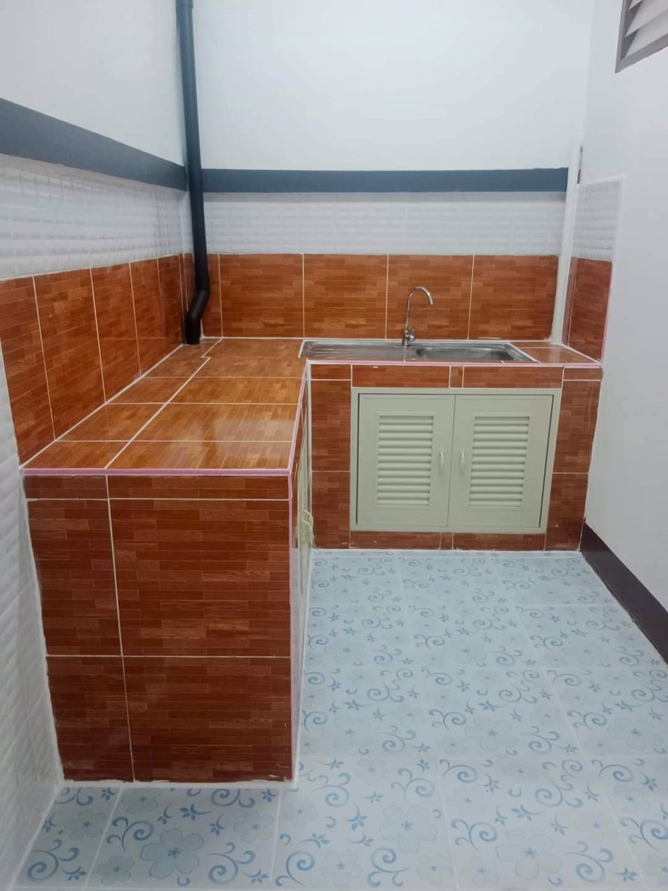 ขายด่วน-ทาวน์เฮ้าส์พร้อมเข้าอยู่-ถนนเทพกุญชร-42-ตคลองหนึ่ง-คลองหลวง