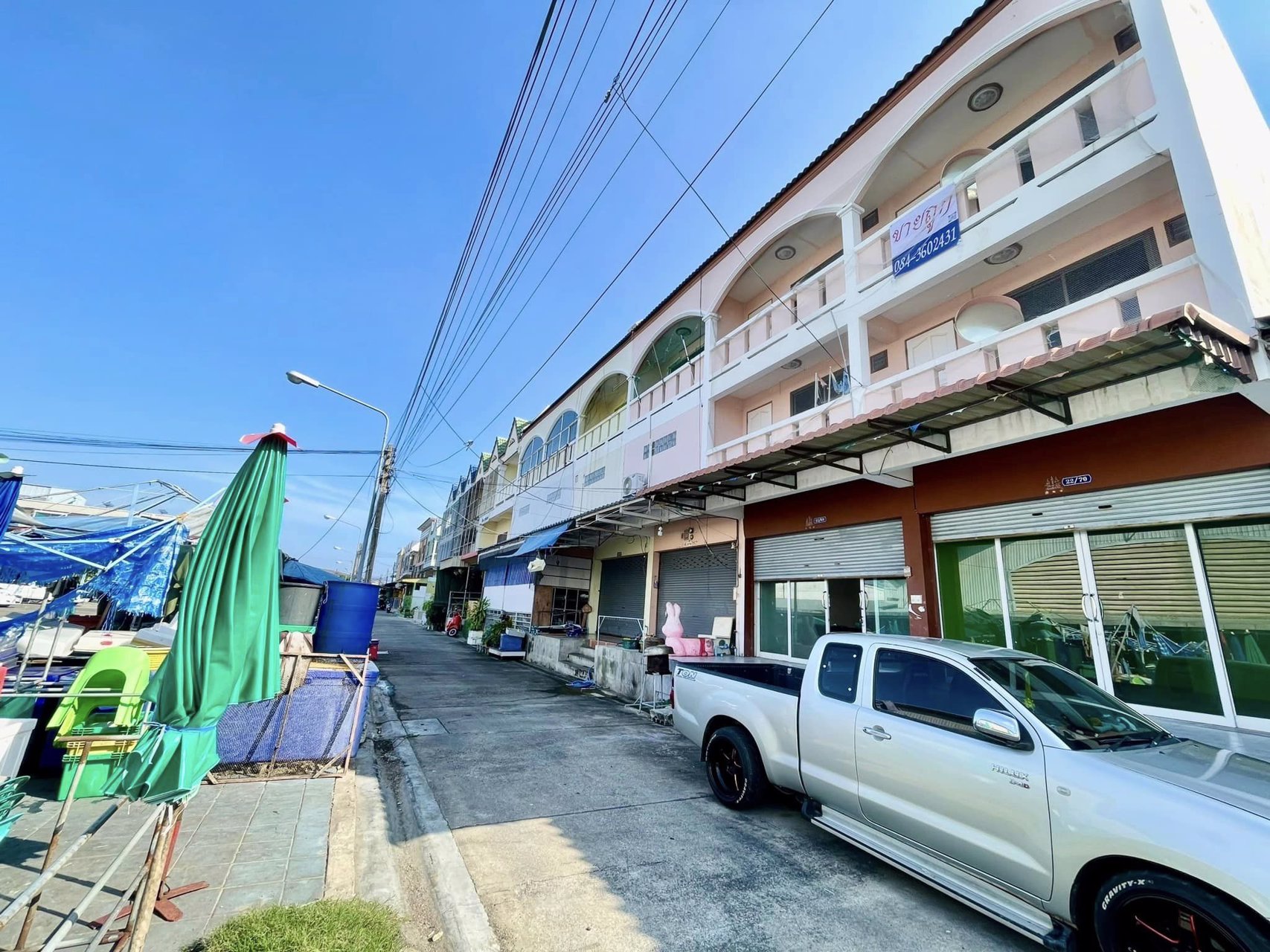 ขายด่วน-ตึกแถว3-ชั้น-ติดตลาดสดเทศบาลชะอำ