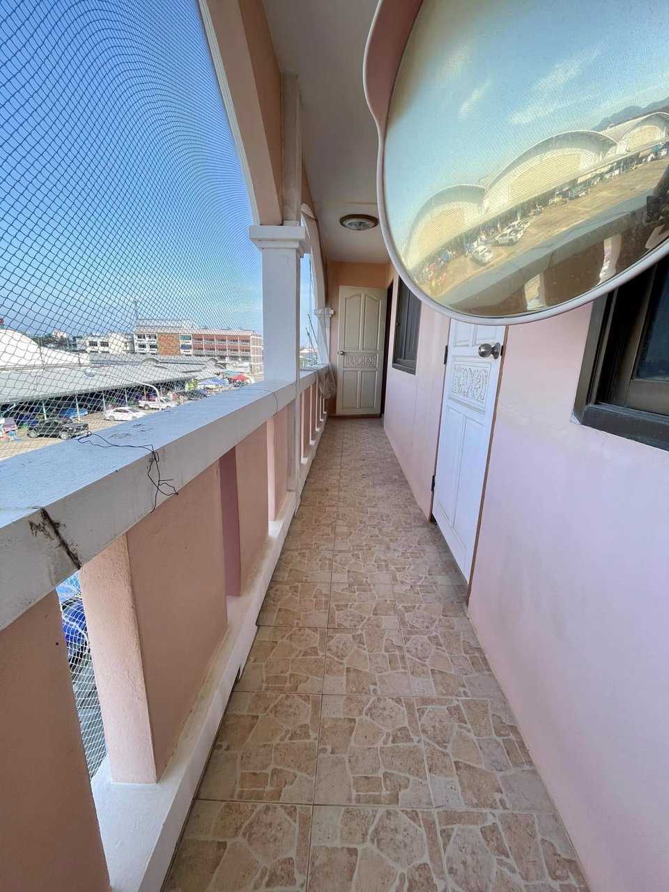 ขายด่วน-ตึกแถว3-ชั้น-ติดตลาดสดเทศบาลชะอำ