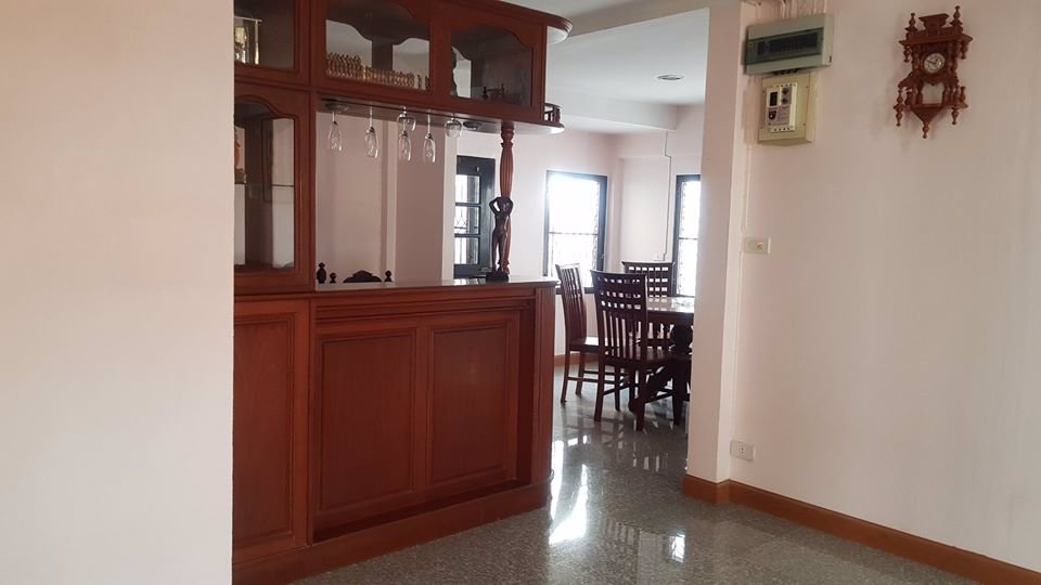 บ้านเดี่ยวให้เช่า-ติดถศรีนครินทร์-ใกล้สถานีรถไฟฟ้า