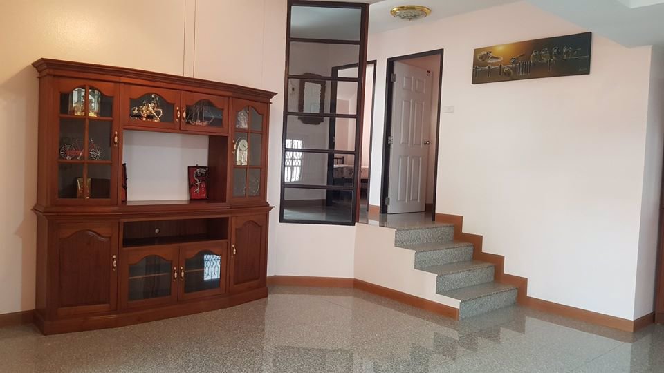 บ้านเดี่ยวให้เช่า-ติดถศรีนครินทร์-ใกล้สถานีรถไฟฟ้า