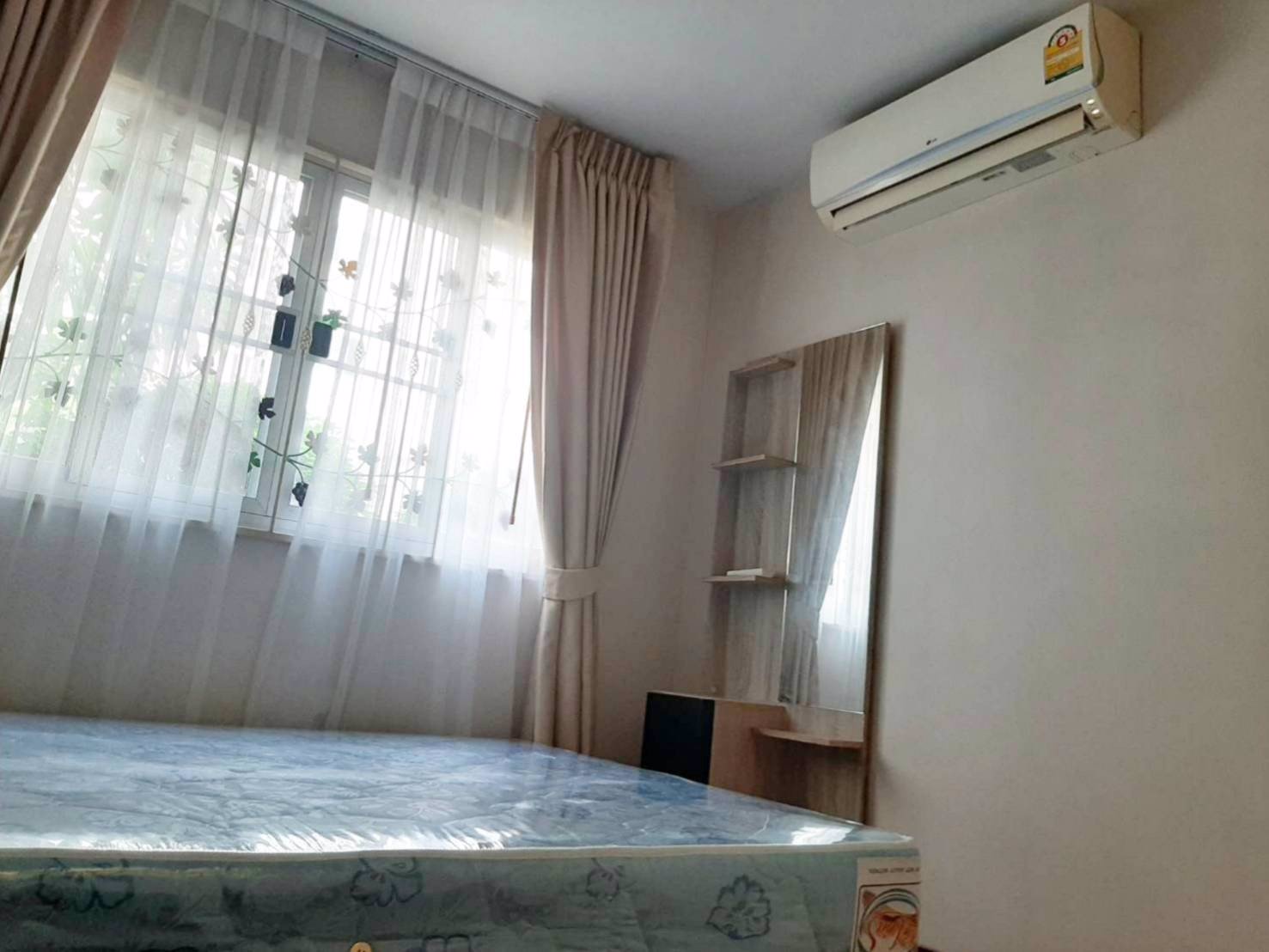 ให้เช่า-lumpini-condo-town-ติด-mrt-แยกนนทบุรี1-เยื้องกับเซ็นทรัลรัตนาธิเบศร์