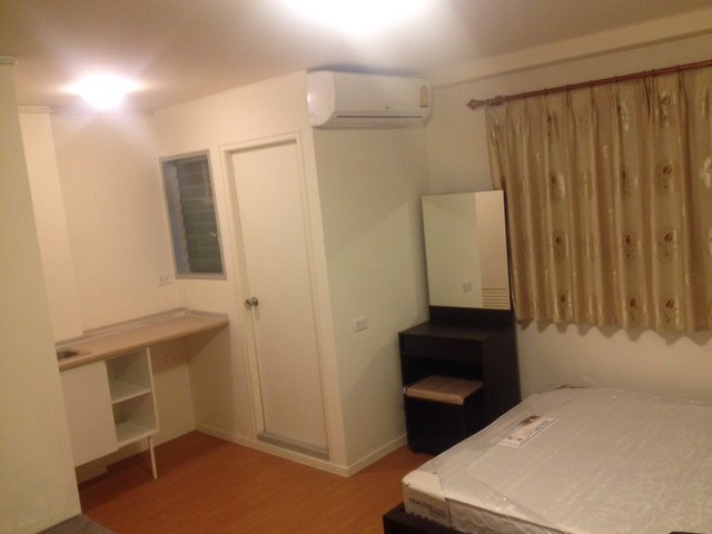 ให้เช่าคอนโดลุมพินี-ชลบุรี-สุขุมวิท-ใกล้ถนนใหญ่-เดินทางสะดวก