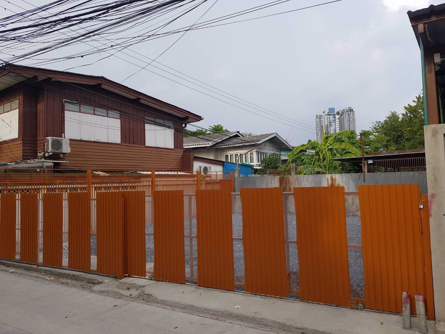 ให้เช่าที่ดินเปล่า