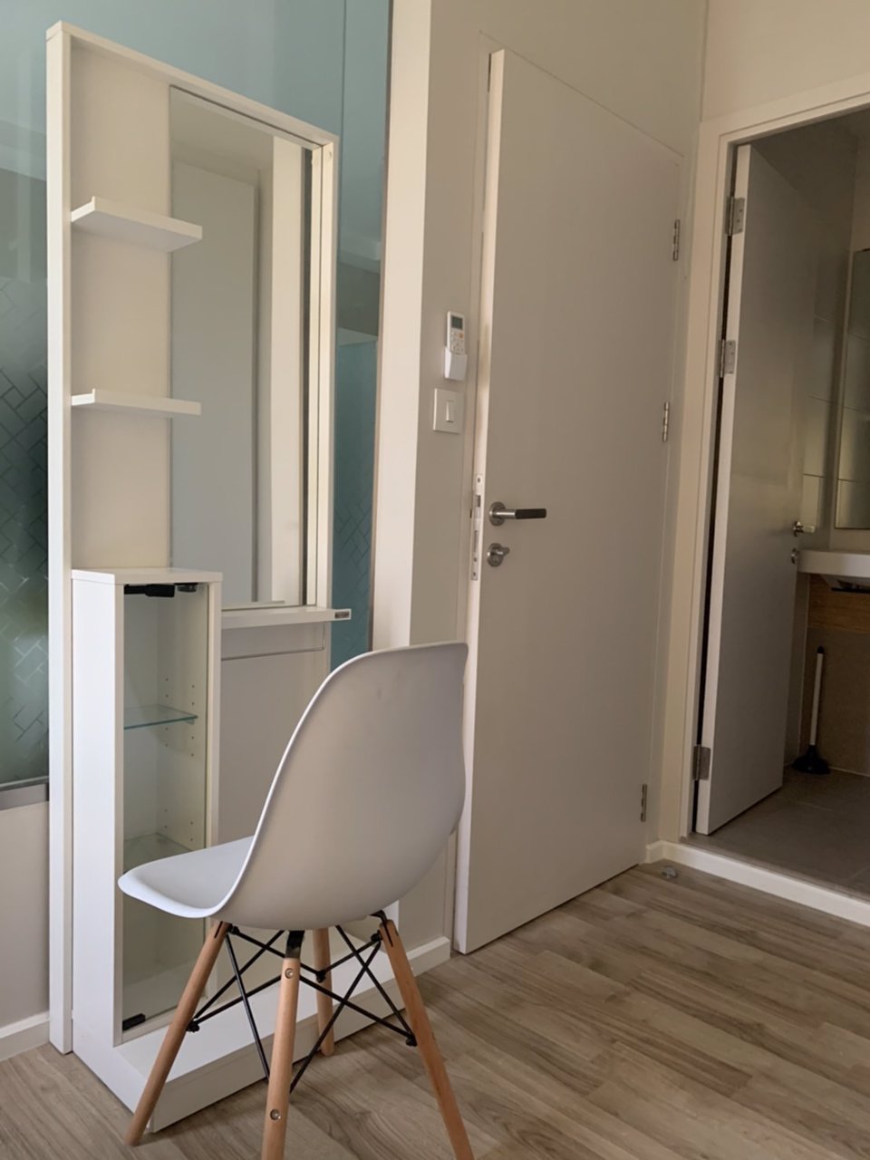 ขายคอนโด-ease-2-พระราม-2-เฟอร์นิเจอร์ครบครัน-พร้อมเข้าอยู่