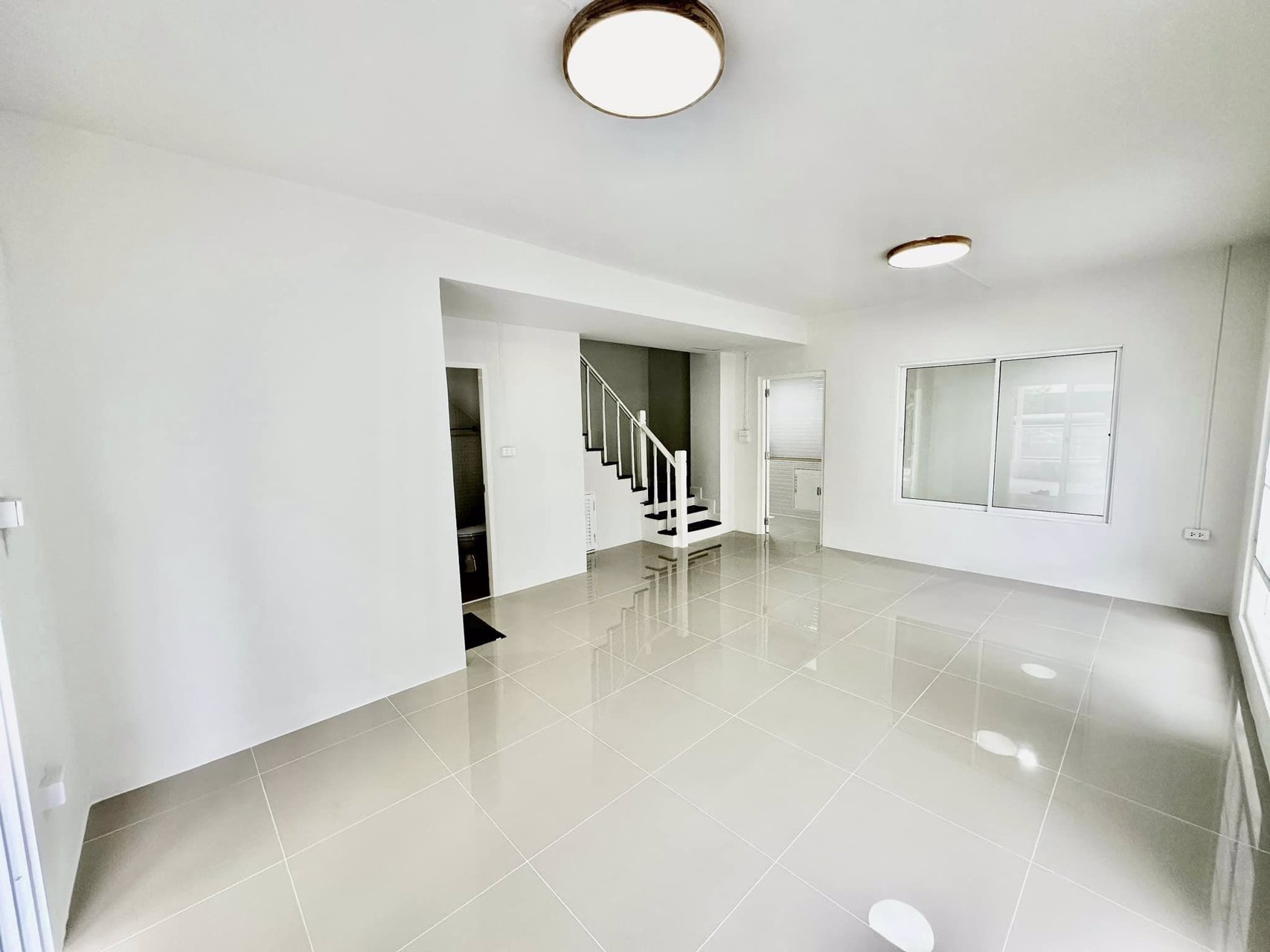 ขายถูก-พฤกษา12-หลังริม-32-ตรวรีโนเวทใหม่