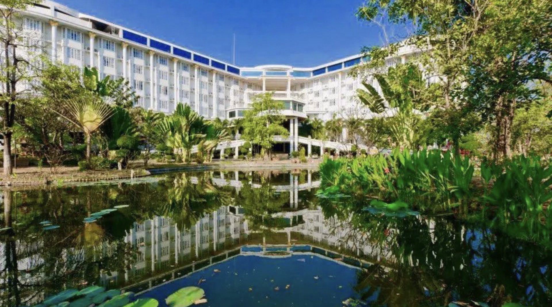 selling-korat-hotel's-next-to-high-speed-train-station