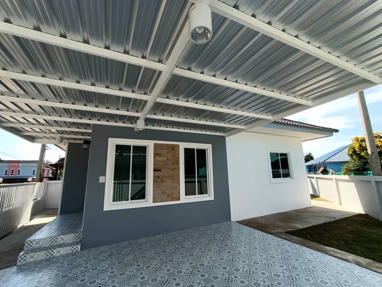 บ้านเดี่ยว-2-ห้องนอน-2ห้องน้ำ-จอดรถได้2คัน-อยู่ในตัวเมืองน่าน