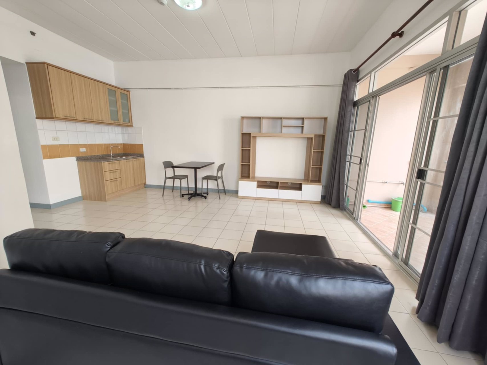 ให้เช่าคอนโดฝักข้าวโพด-1-ห้องนอน-เฟอร์ใหม่-แอร์ใหม่-ทาสีใหม่ทั้งห้อง-ซรามคำแหง-40