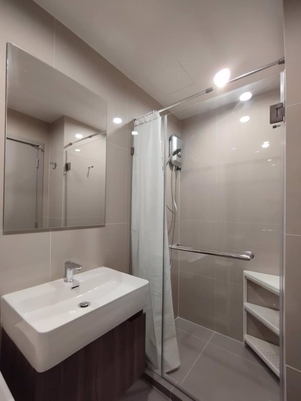 เจ้าของให้เช่า-ideo-ramkhamhaeng-lamsali-station-ห้องหน้ากว้าง-ห้องมุม-ผนังห้องนอนไม่ติดห้องอื่น-ขนา