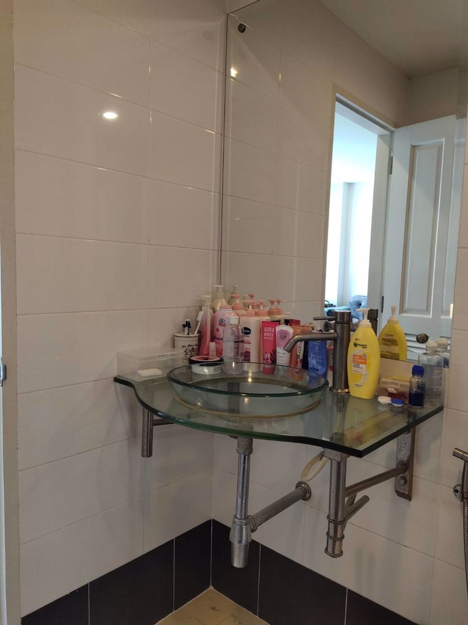 ขาย-ถูกมาก-คอนโด-bridge-condo-พหลโยธิน-37-พื้นที่-32-ตรม-ตึก-a-ชั้น-3-1-ห้อง-1-ห้องน้ำ-1-ห้องนั่ง