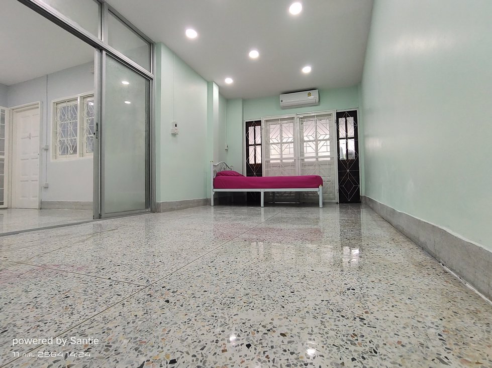 ●●●เพชรเกษม48-ขายทาวน์เฮ้าส์สองหลังติดกัน-กว้างเหมือนบ้านเดียว-เหมาะกับการทำสำนักงาน-●-5ห้อง-●-1กม