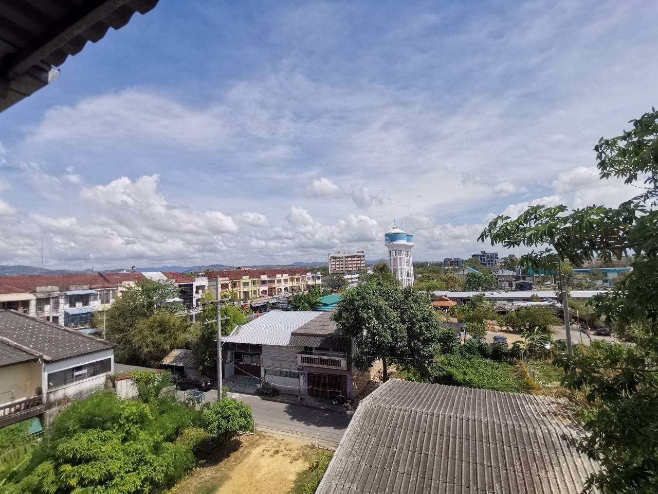 ขายด่วน-อาคารพาณิชย์ใหม่-3-ชั้นครึ่ง-4-นอน-5-น้ำ-191-ตรว-45-ล้าน-ราคาเจ้าของขายเอง-