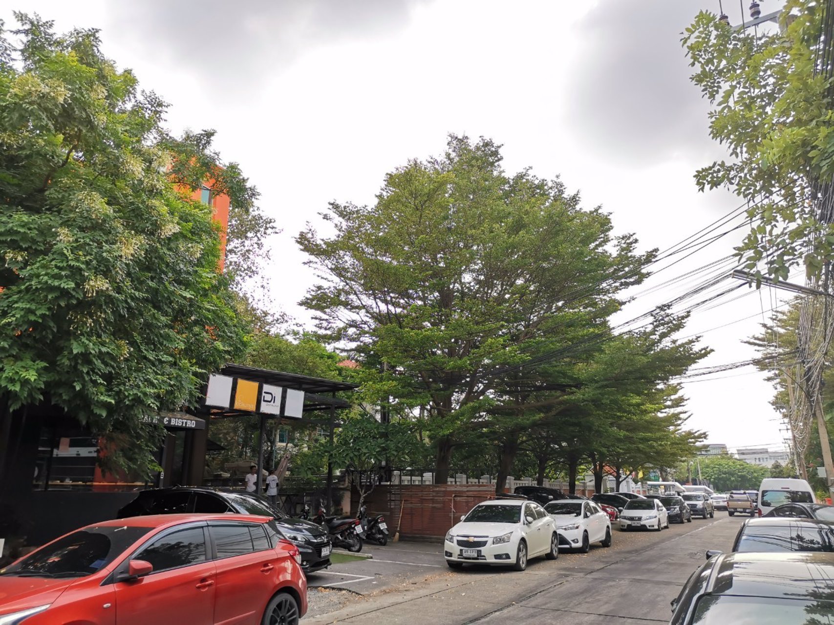 ขายด่วน-อาคารสำนักงาน-3-ชั้น-135-ตรว-ทาวน์อินทาวน์-โครงสร้างอาคารดีมาก-เพดานสูง-สวยมาก